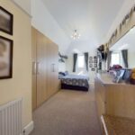 Camera da letto matrimonia nella sezione nuova della casa